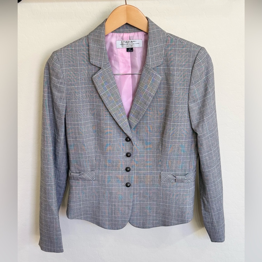 Tahari Women’s Gray glen Plaid Single Breasted Blazer w/ Pink Lining 6 Petite